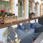 Milchbar & Gerlosperle Guest house 4*